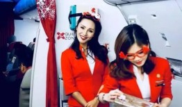 厦门航空空姐被爆料视频,服务细节引关注