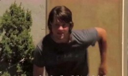 魔鬼搭车人 在线观看,惊悚旅程，生死未卜