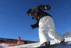 滑雪场视频爆料,视频爆料揭秘冬日仙境