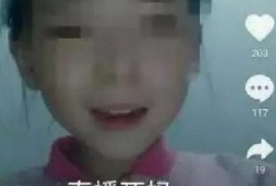 娱乐吃瓜酱生活虽苦,生活虽苦，快乐依旧