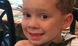 吃瓜网红图片头像男生版,揭秘吃瓜网红男生版头像背后的魅力